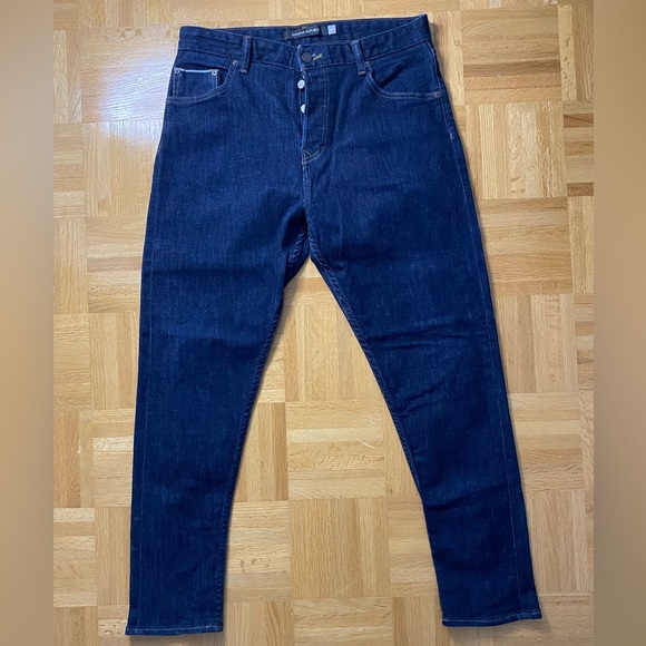 Size 33x30 Slim Traveller jean by Banana Republic. Great for Office and Casual - Picture 1 of 3